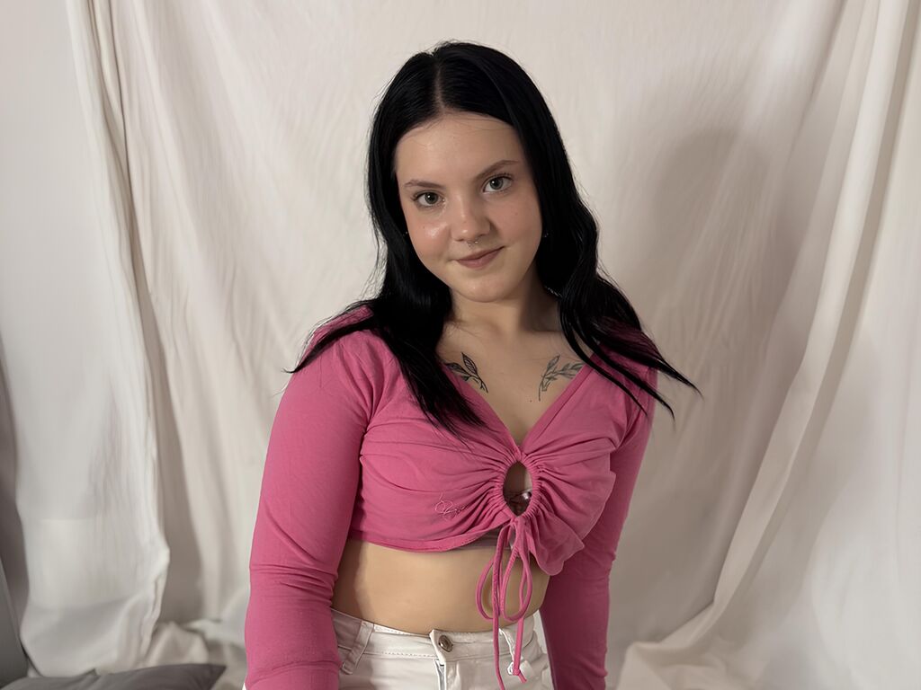 Avva Adams Picture